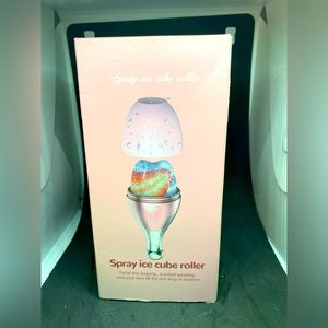 Ice Roller for Face & eye puffiness relief 2 in 1